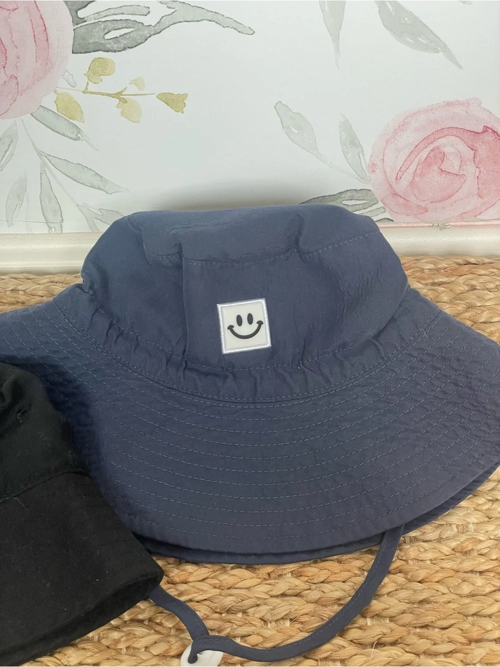 Nike Toddler Black Bucket Hat & Blue Sun Hat Lot of 2 Summer Beach Vacation UV